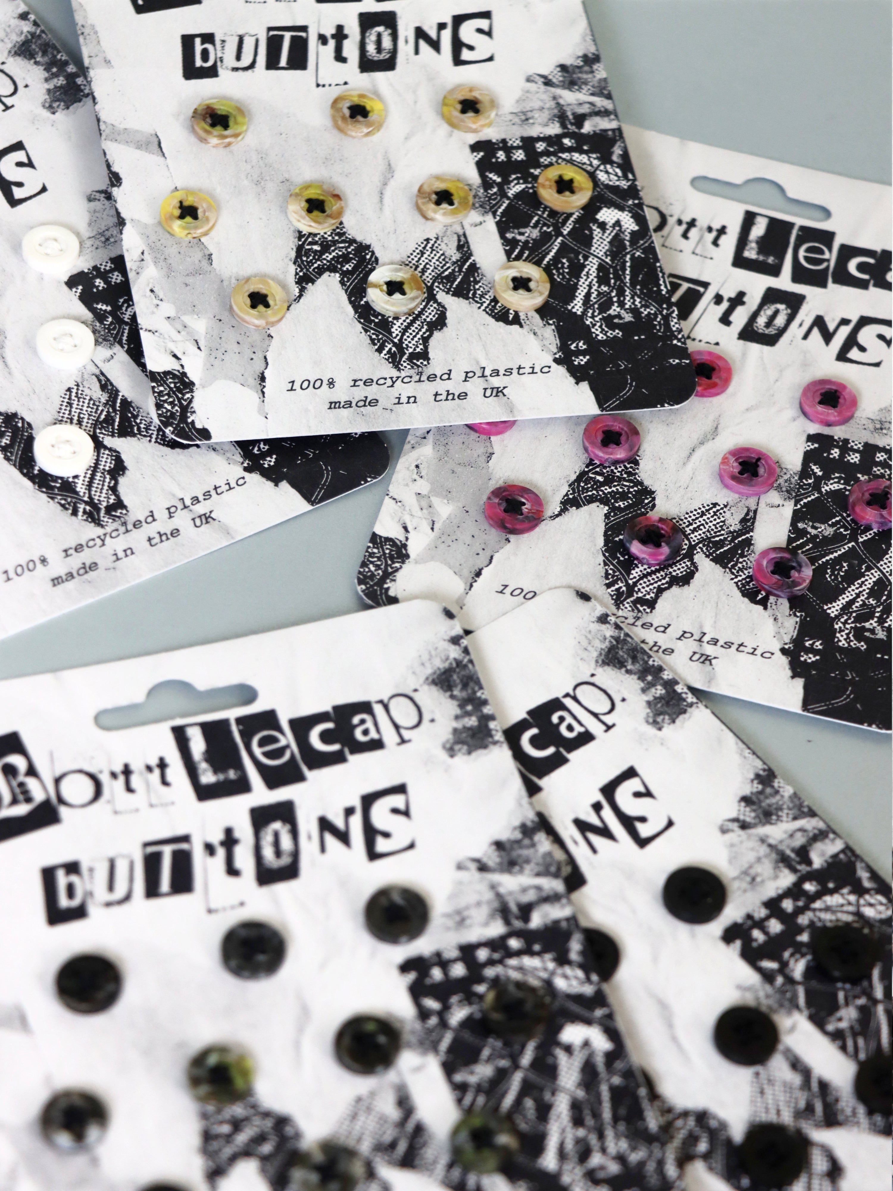 100% Recycled Plastic Buttons